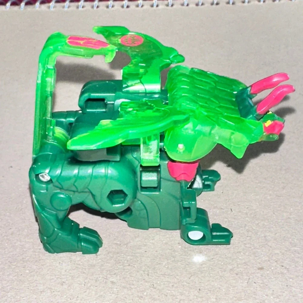 Bakugan Battle Brawlers‎ Ventus Sabator Green Translucent 400G 20810AET Figure
